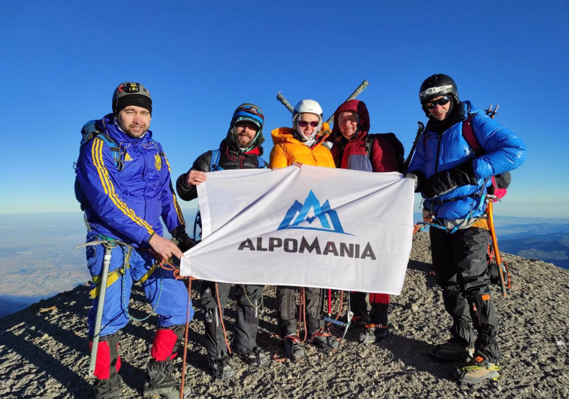 AlpoMania